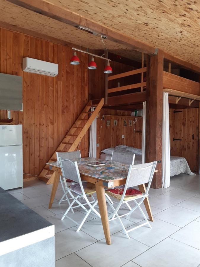 Gites du Mas Gibert à SAUSSINES entre Nimes et Montpellier Extérieur photo