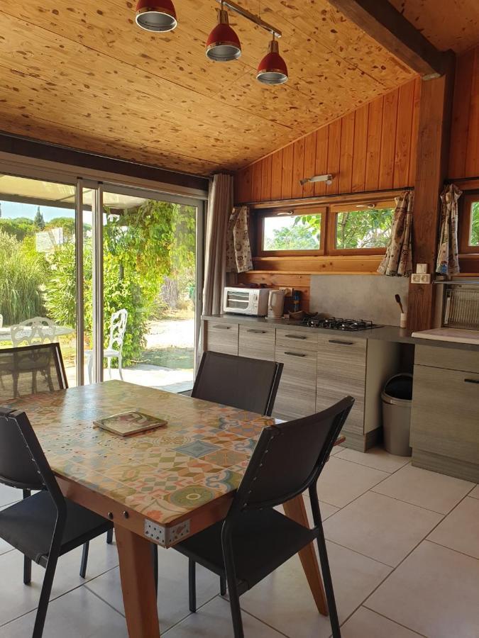 Gites du Mas Gibert à SAUSSINES entre Nimes et Montpellier Extérieur photo